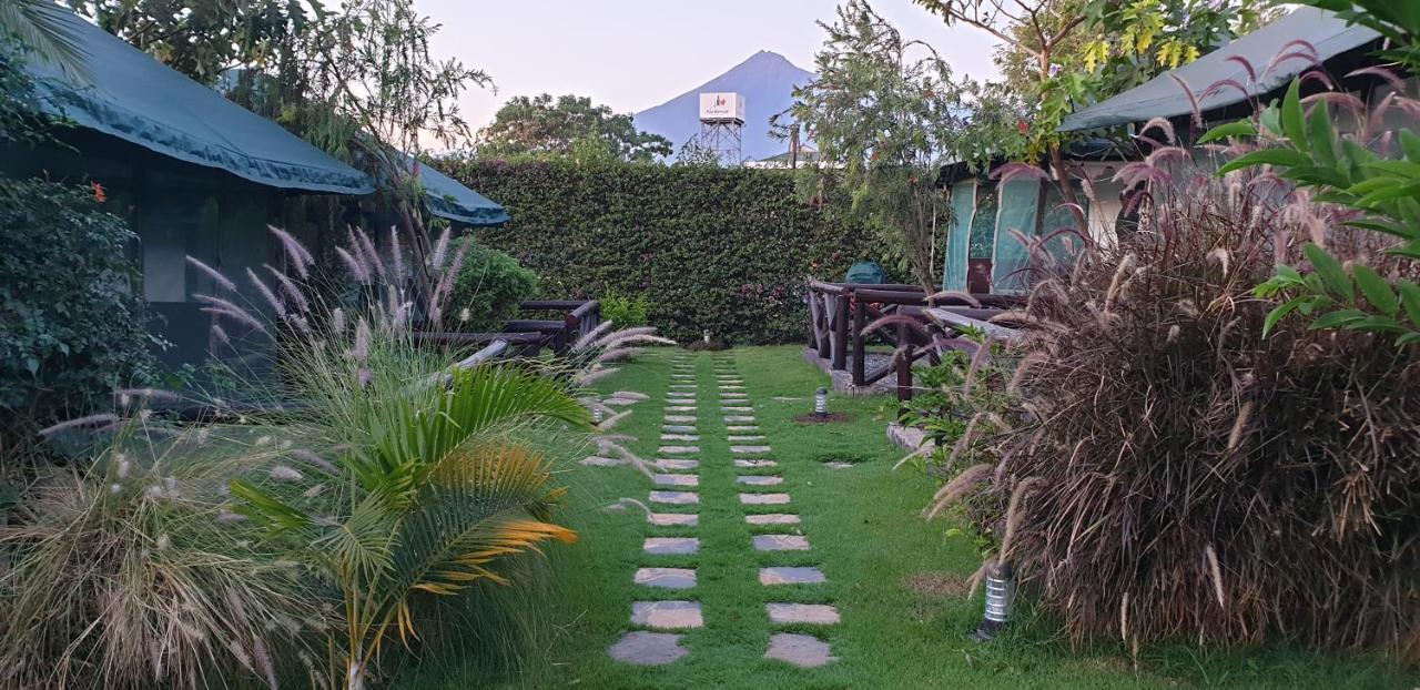 Fun Retreat Resort, Hotel And Ayurveda Spa Аруша Екстериор снимка