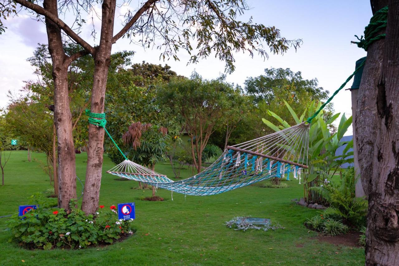 Fun Retreat Resort, Hotel And Ayurveda Spa Аруша Екстериор снимка